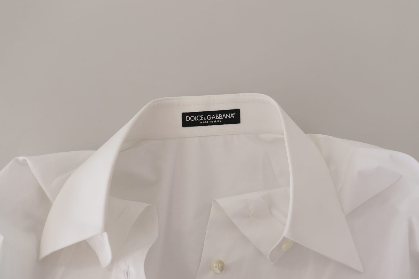 Dolce & Gabbana Elegant White Cotton Buttoned Shirt